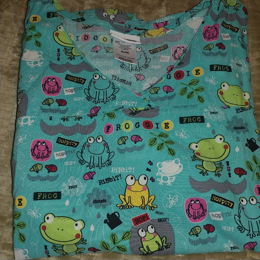 Printed medical scrubs